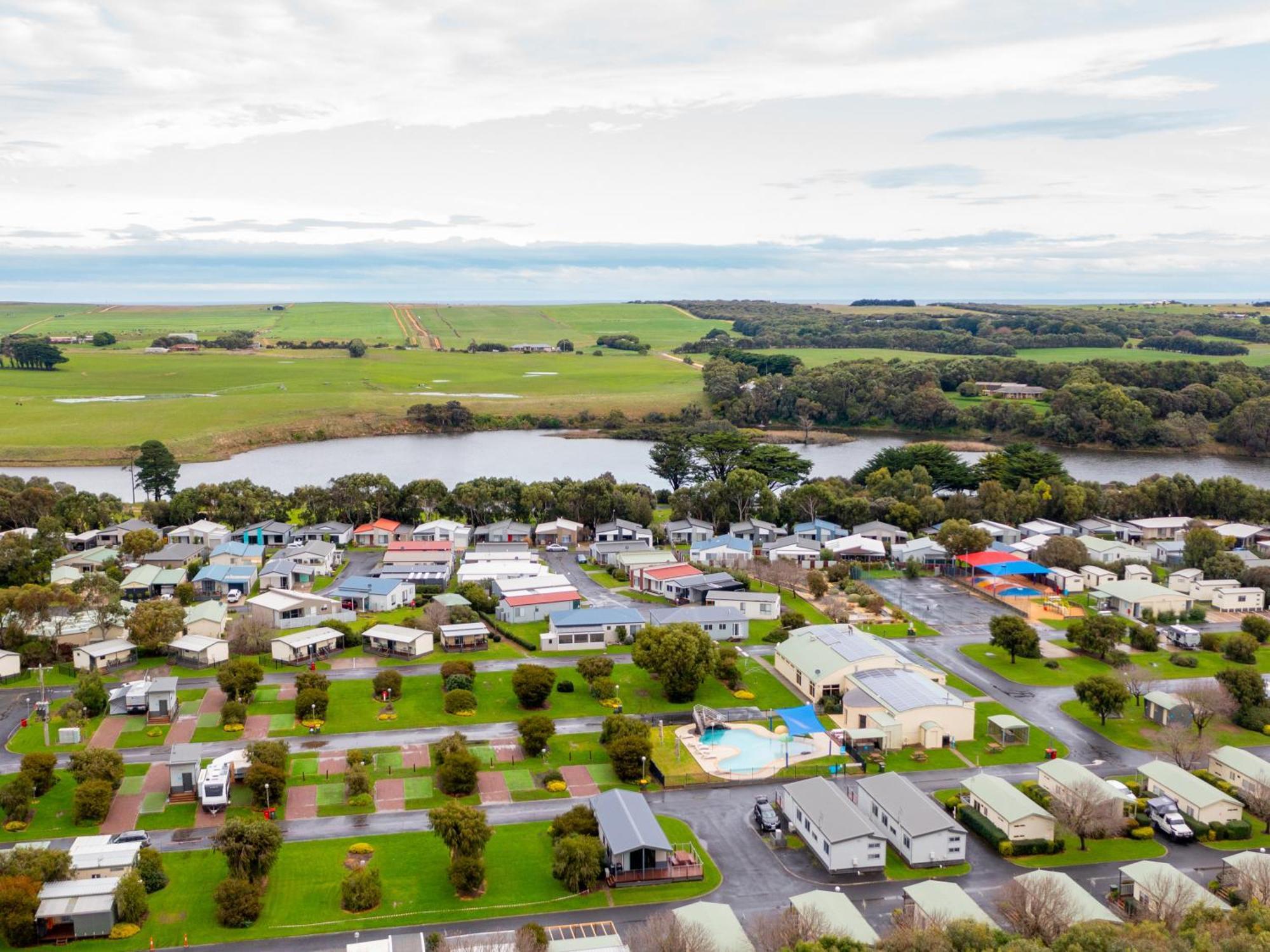 Nrma Warrnambool Riverside Holiday Park Exterior foto